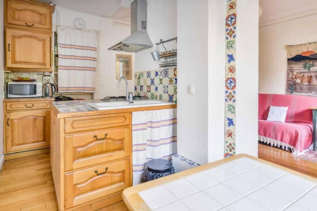 Appartement De Charme De 60 M2 Entre Montmartre Et Batignolles París Exterior foto