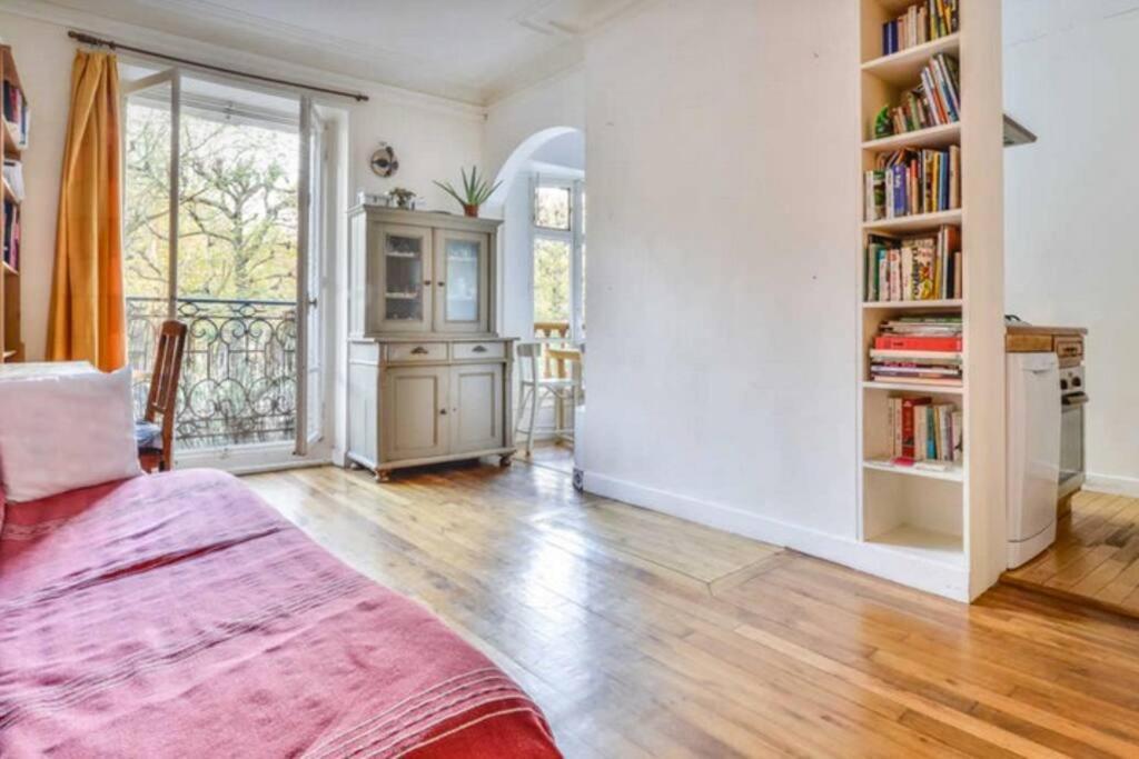 Appartement De Charme De 60 M2 Entre Montmartre Et Batignolles París Exterior foto