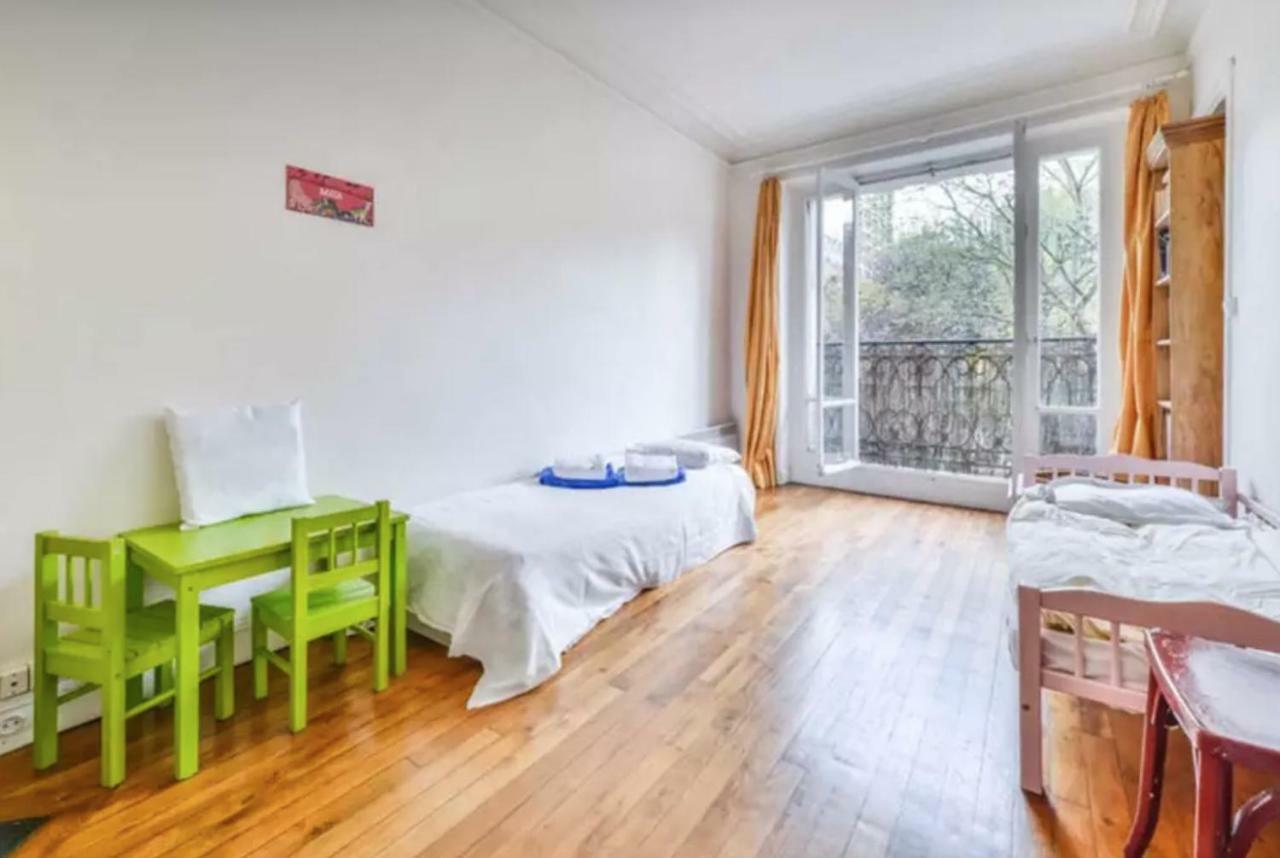 Appartement De Charme De 60 M2 Entre Montmartre Et Batignolles París Exterior foto